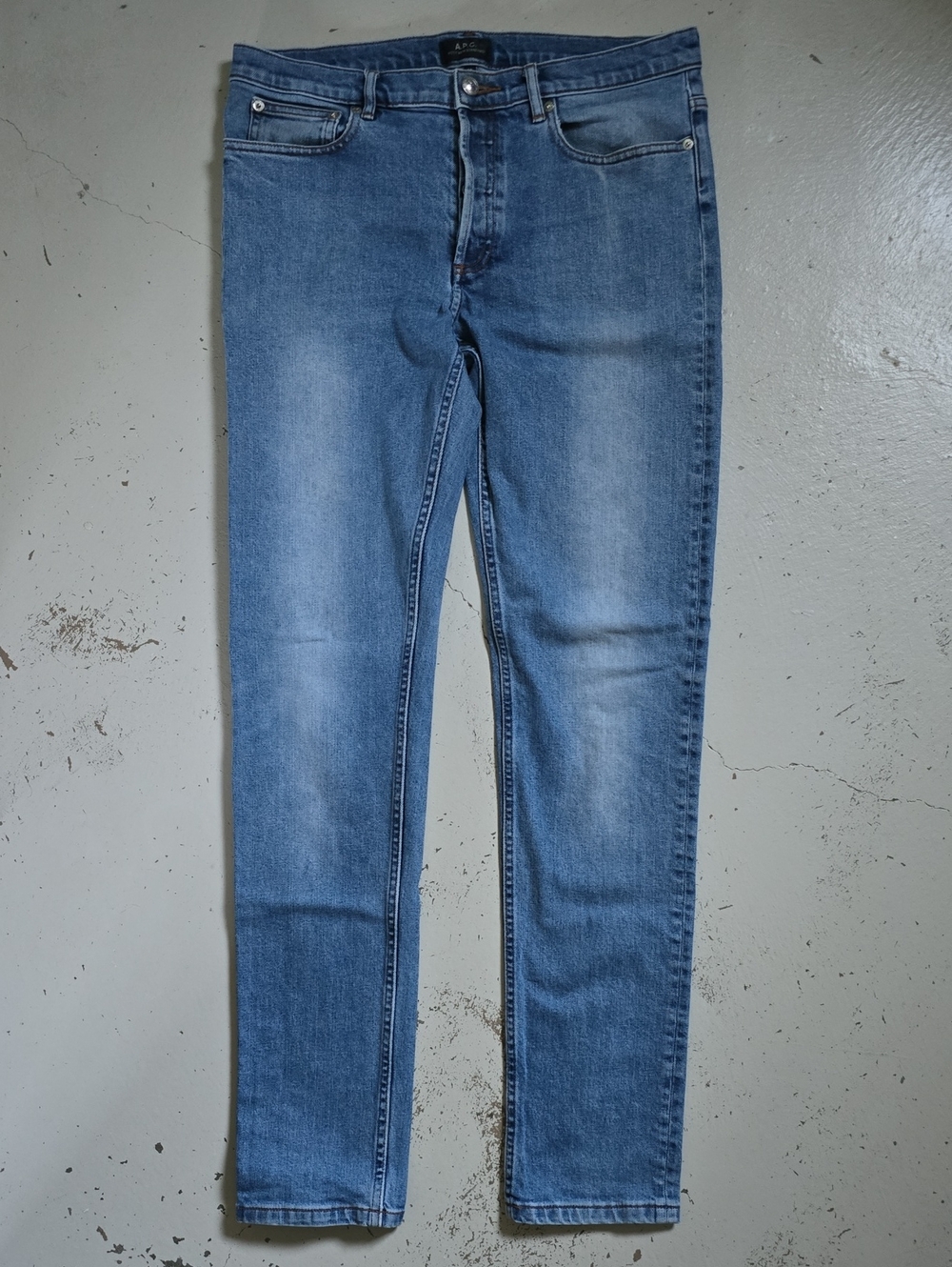 A.P.C. Men's Blue Slim Jeans Taper Leg Size 30